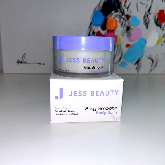 JESS BEAUTY Silky Smooth Body Balm with Camellia Sinensis-Calendula Extract - Picture 2 of 3